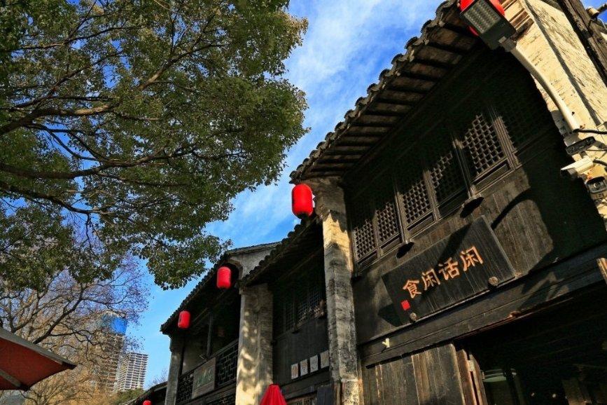 我想知道重庆和成都的差别?游戏画面